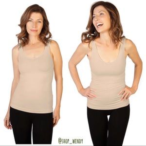 SkinnyTees Seamless Scoop Neck Basic Nude Tank